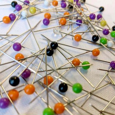 240 Pearl Head Pins, 8 Color Straight Pins, 1 3/8 Stick Pins, Quilting Pins.  Colored Pearl Head Pins, Sewing Pins, 