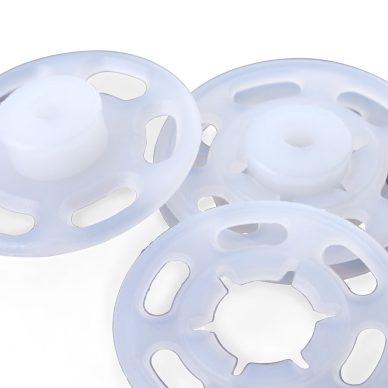 Prym Transparent Plastic Snap Fasteners close up- William Gee UK