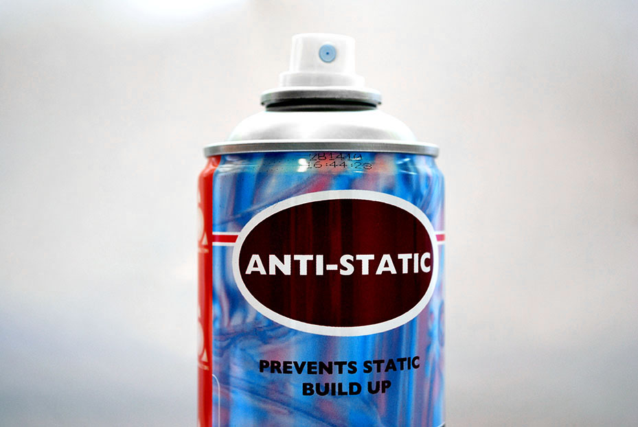 Hemline H814 | Anti Static Spray 50ml Prevents Static Cling