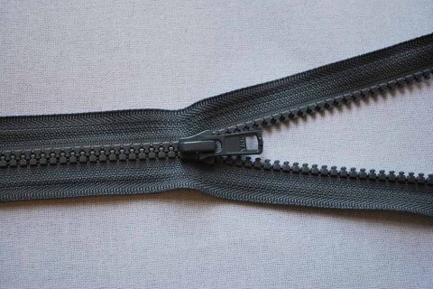YKK VSOR No. 5 Open Ended Plastic Zip - Grey