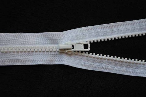 YKK VSOR No. 5 Open Ended Plastic Zip - White