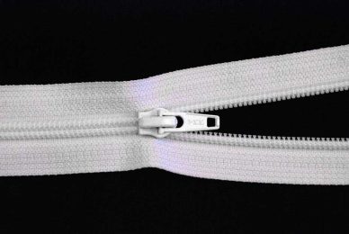 YKK CNFC56 No. 5 Closed Ended Nylon Zip - White