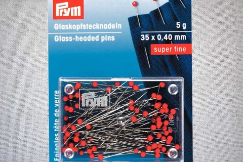 Super Fine Glass Headed Pins - 5 grams