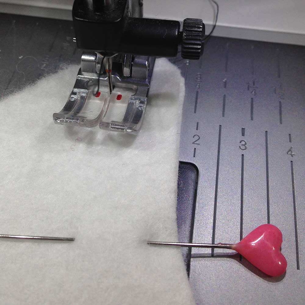 Seam Allowance marker on the sewing machine