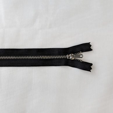 YKK Curved Trouser Zips in Black 580 - William Gee UK