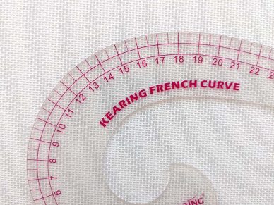 French Curve Ruler 32cm - William Gee UK Online