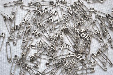 Countess Steel Safety Pins - William Gee UK