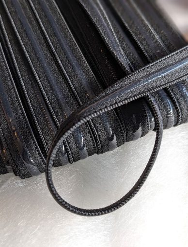 Non-Slip Garment Elastic Black 10mm - William Gee UK