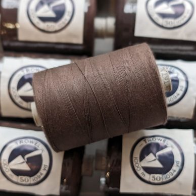 Polyester Thread Trowel 50 Brown - William Gee UK